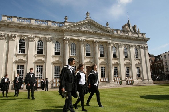 بهترین دانشگاه‌های انگلستان برای تحصیل کدام هستند؟