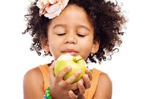 با کودکی که میوه و سبزی نمی خورد چه کنیم؟