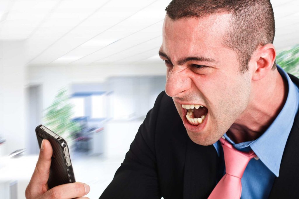 نتیجه عصبانیت در محیط کار چیست؟