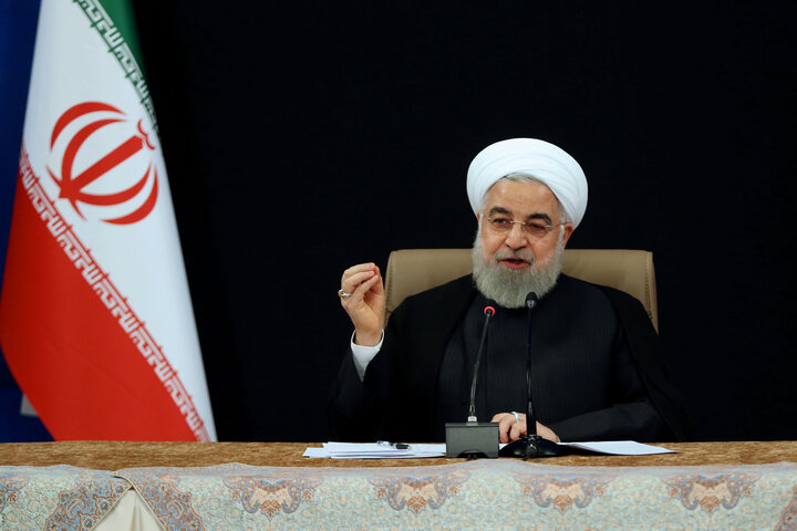 روحانی: همه کارمندان ۱۰ خردادماه سرکار خود حاضر می‌شوند