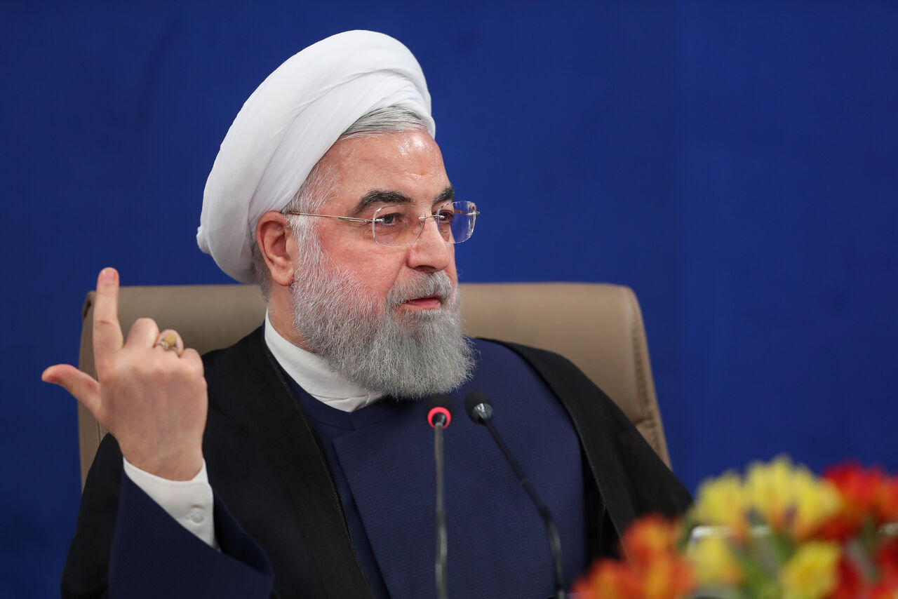 روحانی: همان دولتی هستیم که سال ۹۵ بالاترین رشد اقتصادی جهانی را داشت