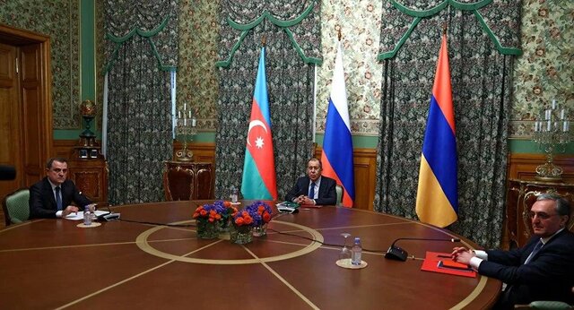 وزیر امور خارجه روسیه اعلام کرد: توافق جمهوری آذربایجان و ارمنستان برای آتش‌بس در قره‌باغ