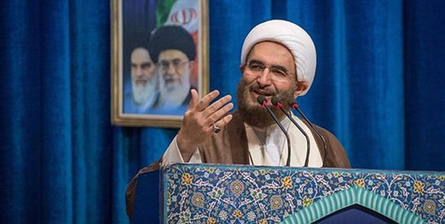 خطیب نمازجمعه تهران: وحدت قوا برای شکستن شاخ غول گرانی ادامه یابد