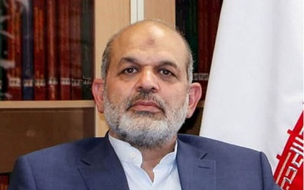 وزیر کشور: با عاملان حادثه مشهد برخورد خواهد شد