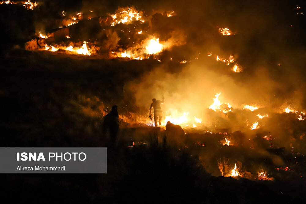 مهار آتش سوزی جنگل‌های لوداب بویراحمد پس از ۶ شبانه روز