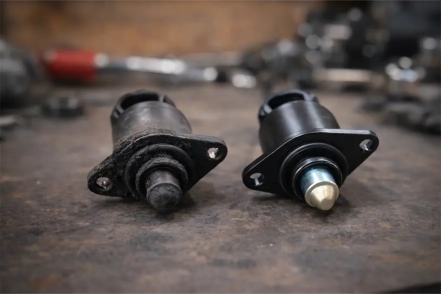 علائم خرابی استپر موتور در مقایسه با نمونه سالم