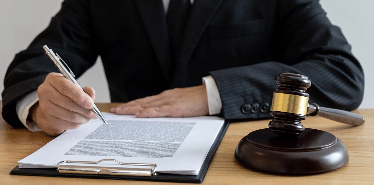 وکیل تخصصی دیوان عدالت اداری