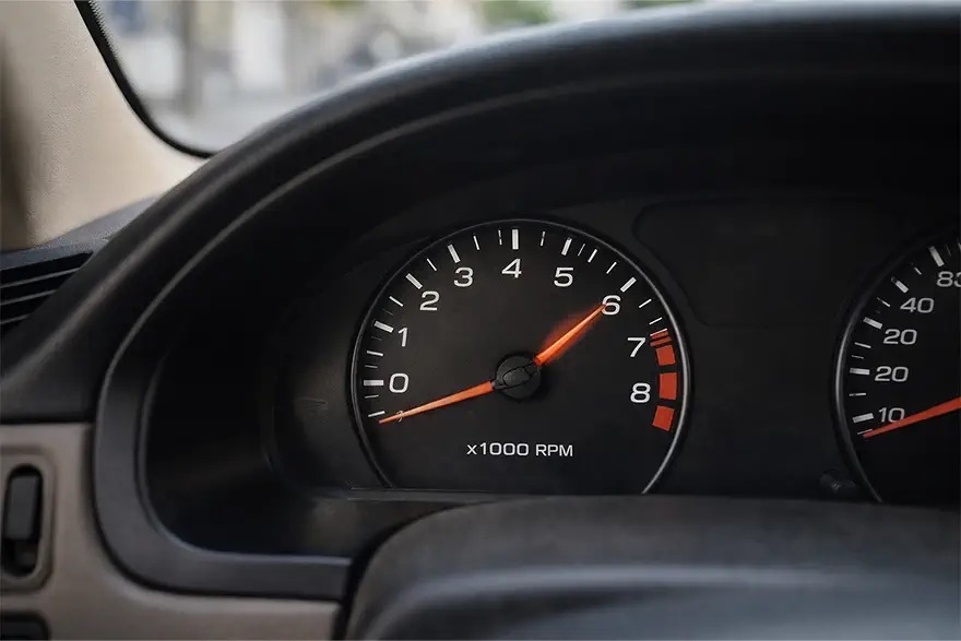 نوسان دور موتور به دلیل خرابی استپر موتور