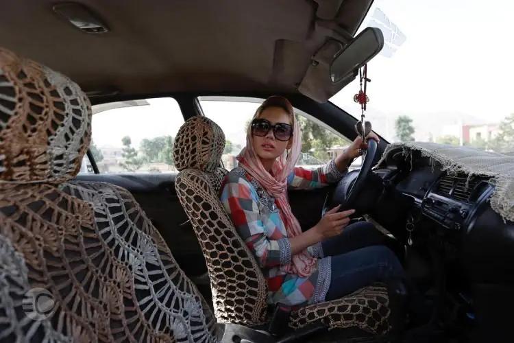 شرایط ثبت نام طرح مادران ایران خودرو