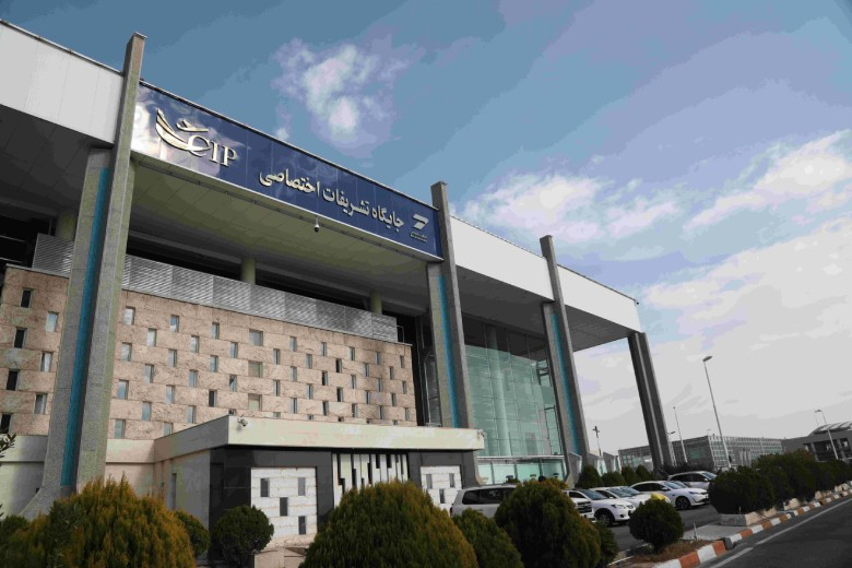 آیا خدمات CIP برای مسافران عادی به‌صرفه است؟